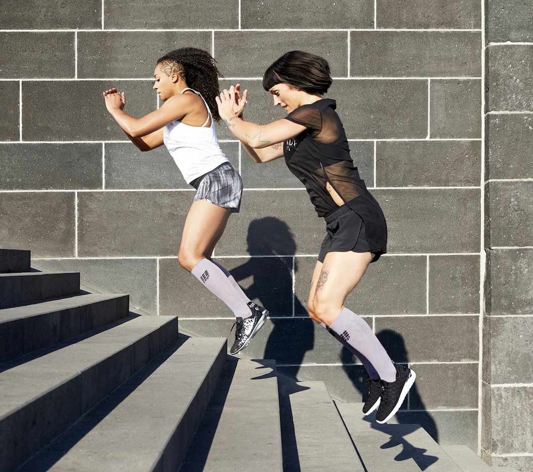 CEPCOMPRESSION's tweet image. Our new pastel collection has us jumping for joy!

Available now in select specialty retail locations and online at cepcompression.com

#SpringIsInTheAir #TrueCompression