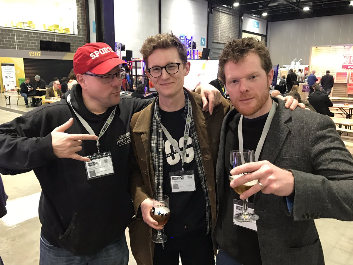 vogbrewery's tweet photo. Just a few lads, living it large... @SIBA_BeerX @GreatHeckBrew @BragdyTwtLol #dontmeetyourheros #nogangsigns #beer https://t.co/Uw9nvMC6n4