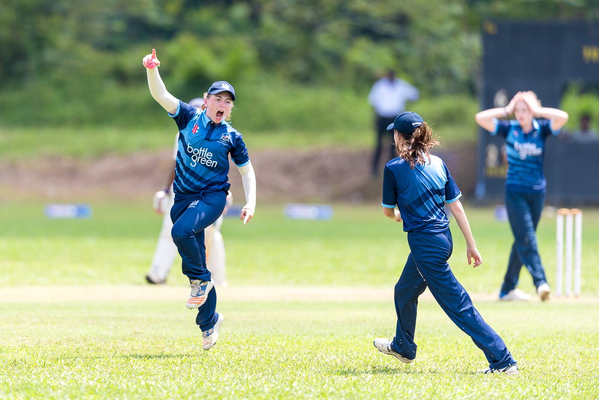 Lisa on Sri Lanka - Coach Pagett reflects on the Gloucestershire U17 Girls' recent overseas tour. gloucestershirecricketboard.com/lisa-on-sri-la… <a href="/Lions_sports_Tr/">Lions Sports Travel</a> <a href="/bottlegreen/">Bottlegreen Drinks</a>