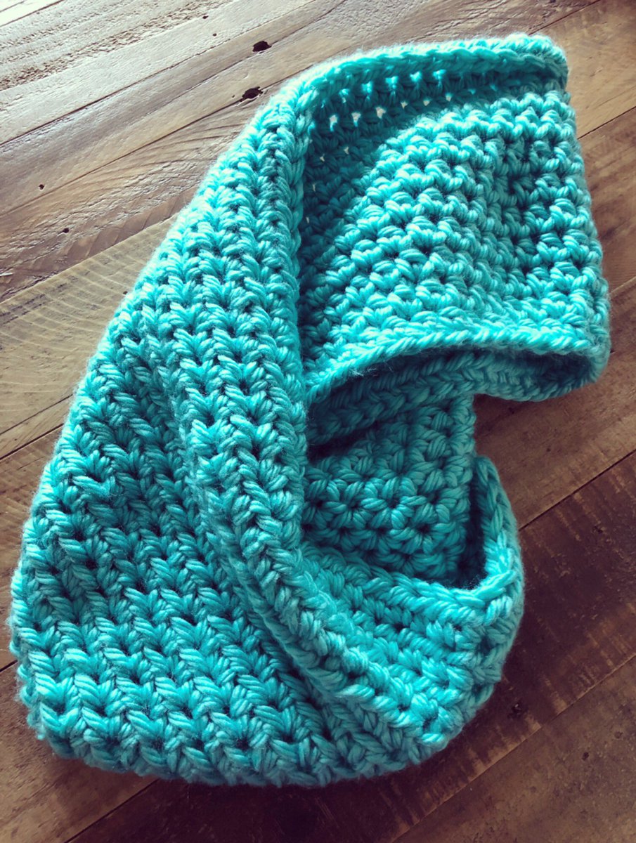 stanfordcolleen's tweet photo. #meaningfulwork means different things to different people. For me, I highly value relationships &amp; working with caring &amp; thoughtful colleagues. @StanfordBEAM we currently have “Secret BEAMer’s” &amp; yesterday I was surprised with a hand-knit(!) scarf in my favorite color! #grateful https://t.co/lKVaD7VJIA