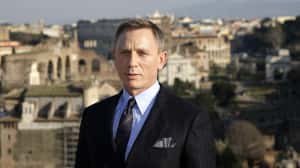 r_gaming_com's tweet photo. James Bond 25 podría estar lista a finales de año https://t.co/BNl5Sgq981 #gaming #gamers https://t.co/ELuwTKt6tZ