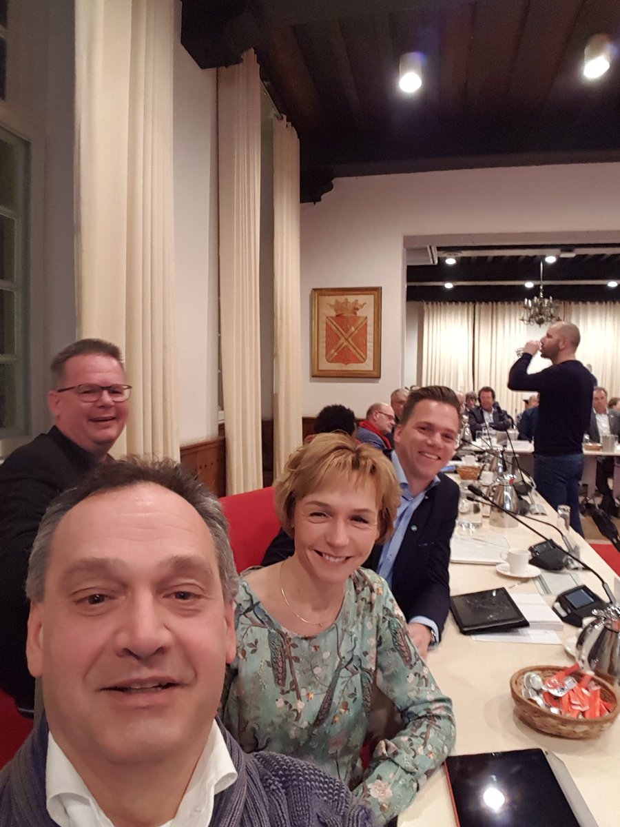 Elaine van Haren tweet media