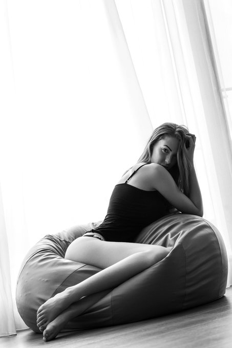 #throwbackthursday #blackandwhite @InfiniteCurves https://t.co/msgT4xkZqN<a href="/tag/throwbackthursday"class="tags">&#35;throwbackthursday</a><a href="/tag/blackandwhite"class="tags">&#35;blackandwhite</a><a class="tags" target="_blank" title="On Twitter" href="/?out=eyJ0eXAiOiJKV1QiLCJhbGciOiJIUzUxMiJ9.eyJpYXQiOjE3MjE3MzEwODIsImlzcyI6InR3cG9ybnN0YXJzLmNvbSIsIm5iZiI6MTcyMTczMTA4MiwiZXhwIjoxNzUzMjY3MDgyLCJyZWRpcmVjdF91cmwiOiJodHRwczovL3R3aXR0ZXIuY29tL0luZmluaXRlQ3VydmVzIn0.vHd_FZRMy_rUm6DxXhzASwRMA3ZLEBdPXiSvGXJquv71O1vi3Mi3q3C5jNPWQxvj6Nb7PXg-MIiiNbNCXQwhaw">&#64;InfiniteCurves</a>