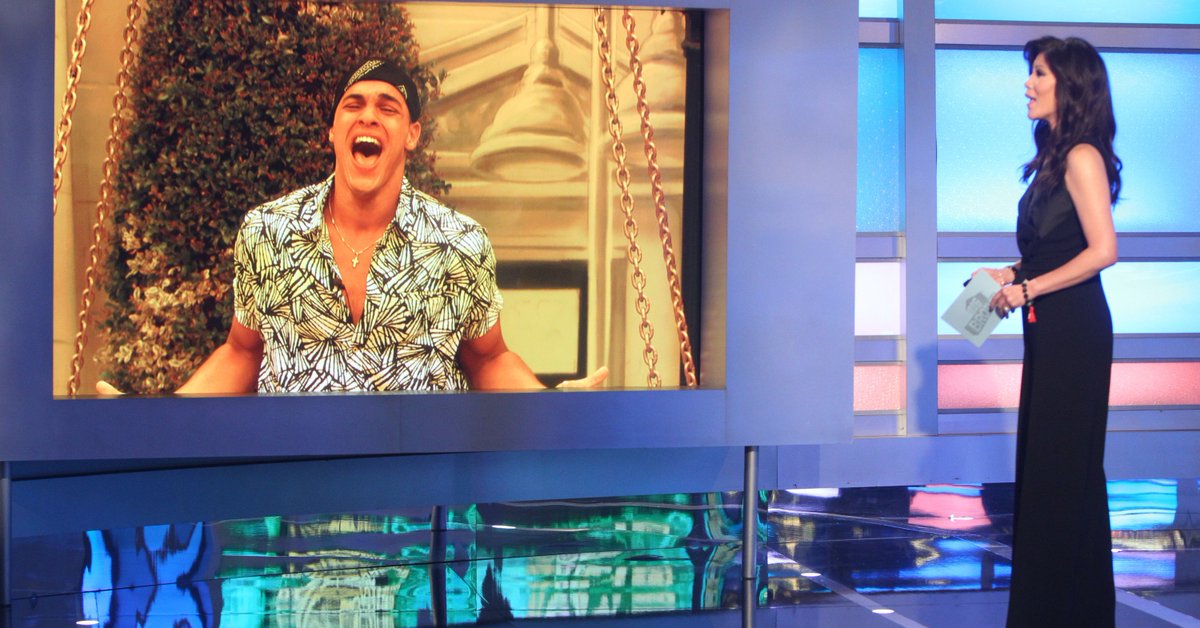 CBSBigBrother's tweet photo. This could be you! #BigBrother is casting on Sunday, March 18 in New York, Austin, Detroit, and Orlando. Details here: https://t.co/0Y5nBg1wrJ https://t.co/mPyQuXIu8r