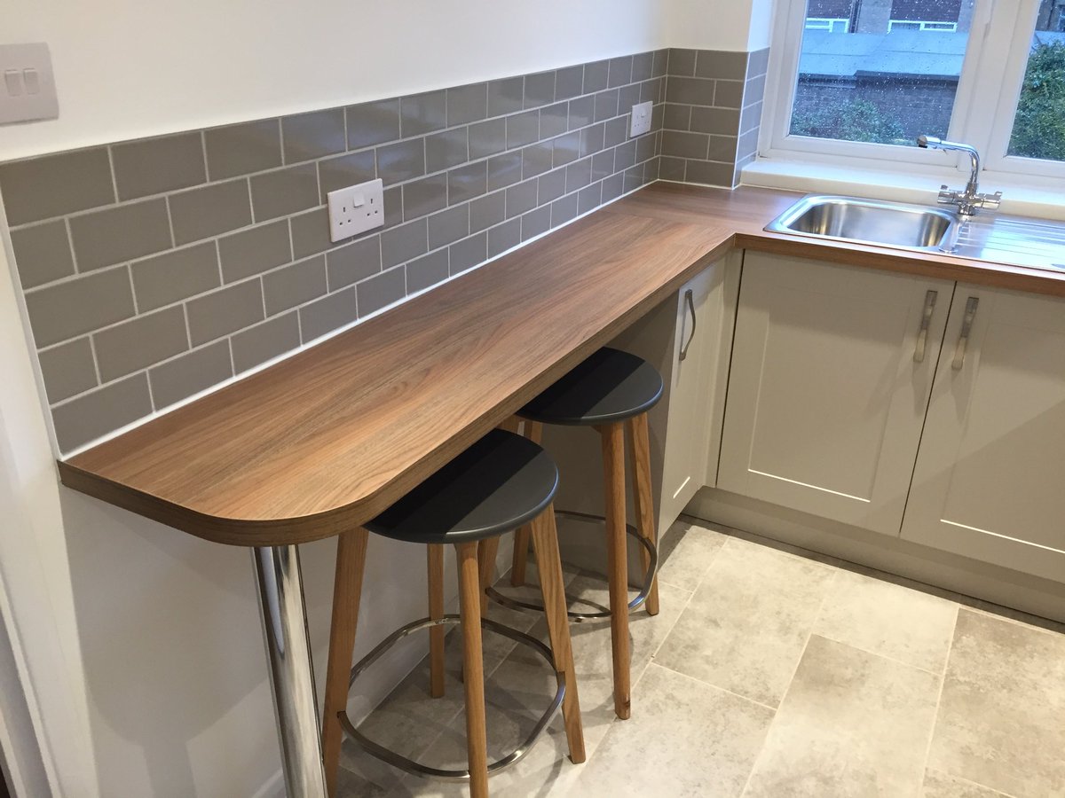 BIGGABUILD_2016's tweet photo. Kitchen refurb completed.  Another happy client. #BIGGABUILD https://t.co/n2zucsOk6x