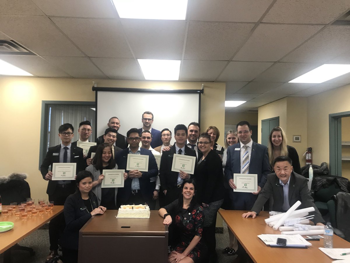 Congratulations to our SNAP University graduates! <a href="/GerardDinneen/">Gerard Dinneen</a> @ChrisStamper_TD