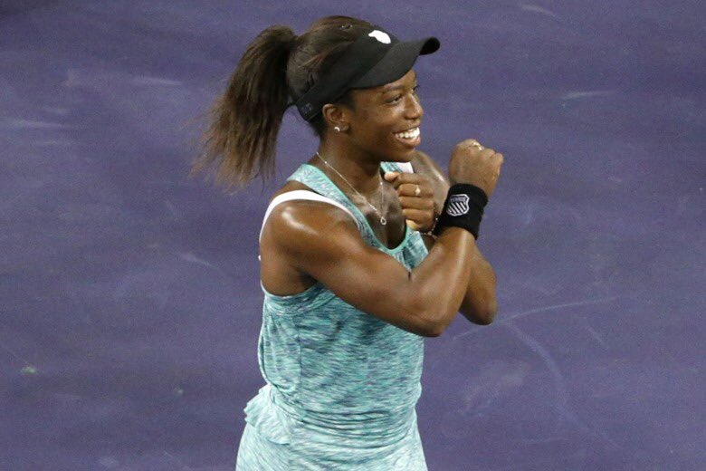 mpynxi's tweet photo. Black athletes around the world have started celebrating their victories with the “Wakanda forever” salute from #BlackPanther:
https://t.co/OXLZPFT4pd by #ralala_dada via @c0nvey https://t.co/J312hHradu