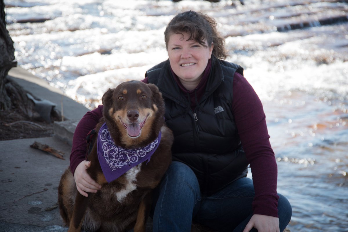 MAACanimals's tweet photo. Congratulations to our 2018 Purple Paw Award recipient, Mona Godwin! She saved her owner, Lindsey's life and has never left her side during recovery. We will honor her at the Fur Ball on April 21st at the Heritage Inn! #herodog #FurBall https://t.co/8kn8PKe68n