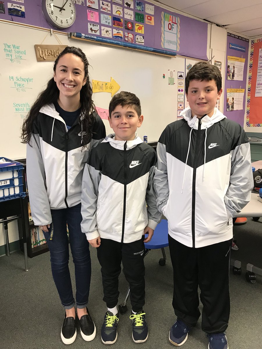 MsMoran14's tweet photo. Matching in Room 14 https://t.co/vtUlg6RlJa