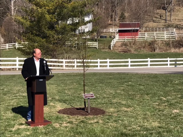 ohioagriculture's tweet image. In Clermont Co. this morning to mark the eradication of Asian longhorned beetle from Batavia and Stonelick twps. After detecting the pest over 5 years ago &amp;amp; over 250,000 tree surveys performed we were able to celebrate with fed. and local partners on this achievement #OhioAgWeek