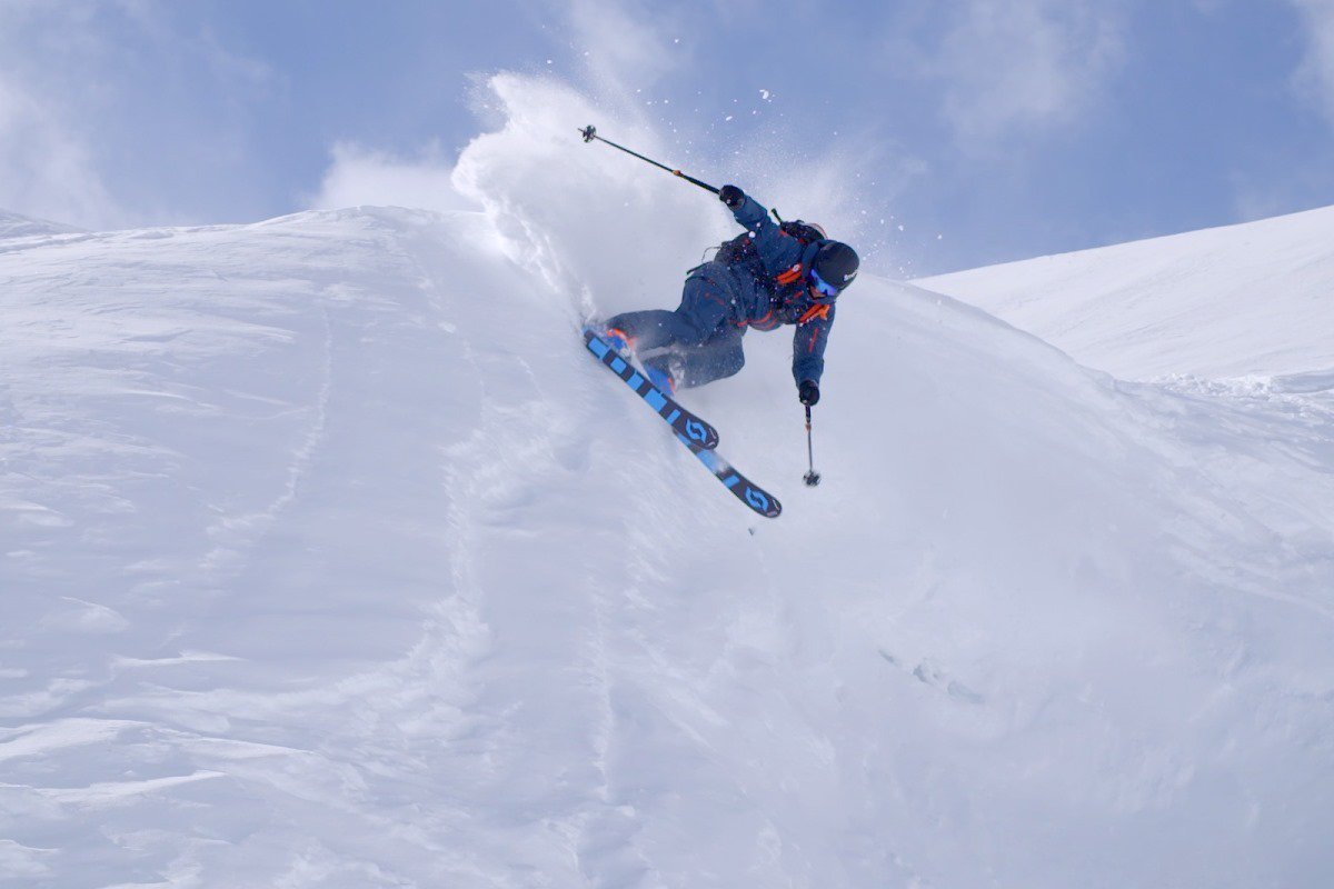 scottsports's tweet photo. Want to impress your friends? Learn how to slash POW!
Stomp It Tutorials walks you through some cool tricks to take to the powder.
Watch the video here: https://t.co/JnuURMvhUX
#NOSHORTCUTS #SCOTTfreeski #istompedit #powder https://t.co/iooCaLlLaJ