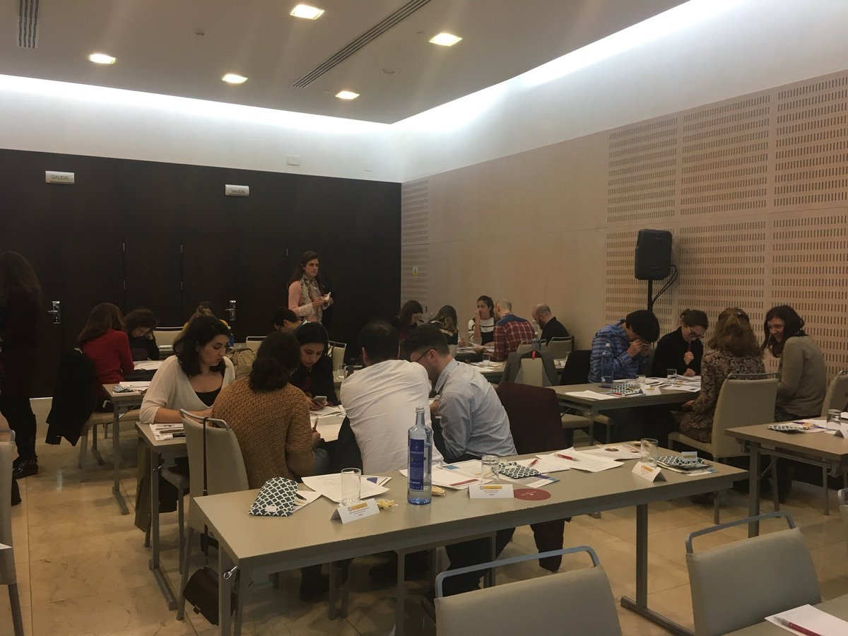 cpvfarvalme's tweet photo. Taller de CMO en el #11ccc  A aprender disfrutando #HIV #vhb #vhc https://t.co/dulkQtstUA
