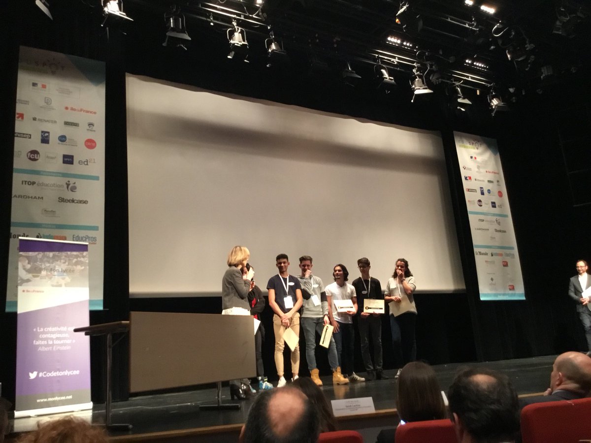 acversailles's tweet photo. Félicitations à toutes les équipes du hackathon #CodeTonLycee https://t.co/9NQ0TZo7zi