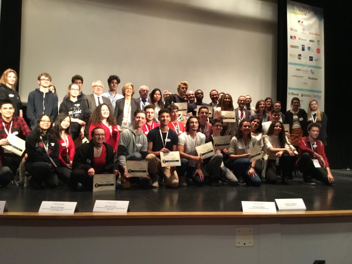 acversailles's tweet photo. Félicitations à toutes les équipes du hackathon #CodeTonLycee https://t.co/9NQ0TZo7zi