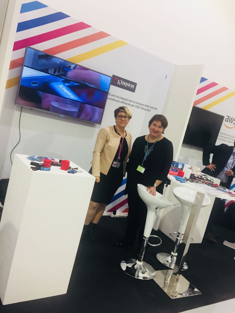 KingstonTechBiz's tweet photo. A great second day at #TeamSystem TalkS2018 #digitalisrunning. Thanks for coming to our stand with @stefi_kingston and also thanks to @ITDISTRIBUZIONE for being part of our #itsecurity team. And always remember to stay safe and secure. https://t.co/BuUSxwbEsP