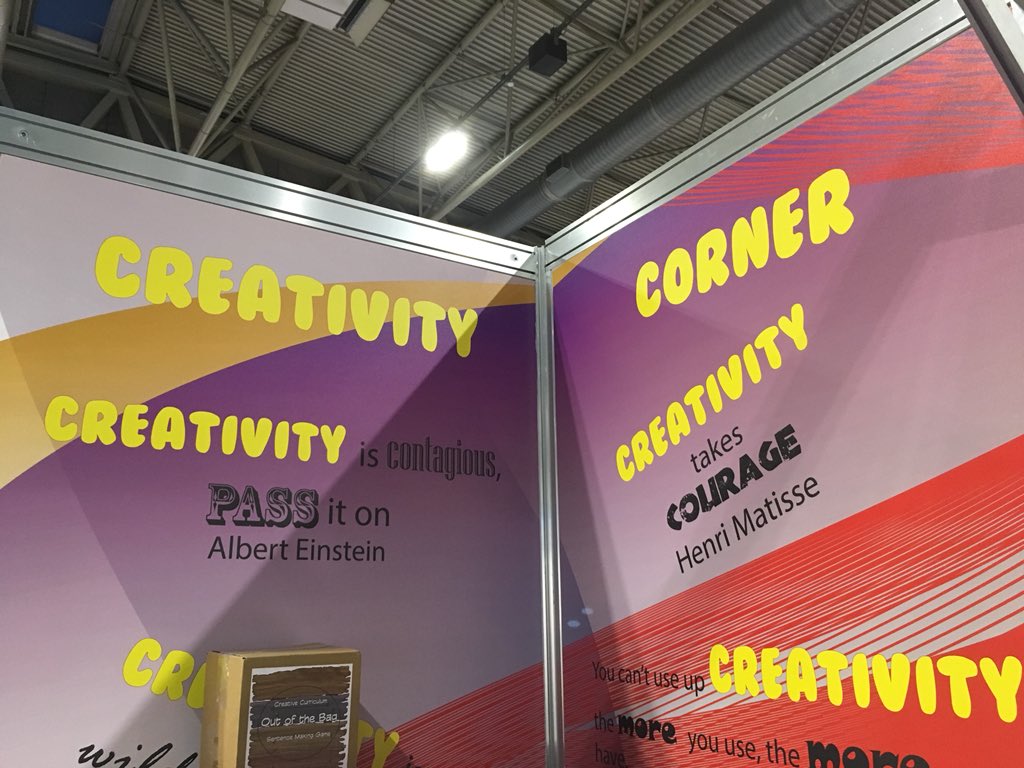 directEDltd's tweet photo. Day 1 comes to a close. Great day @EducationShow. Some brilliant conversations. Lovely to meet all the #teaching professionals. Looking forward to day 2! #creativity #learning https://t.co/5cHvrOZS0b