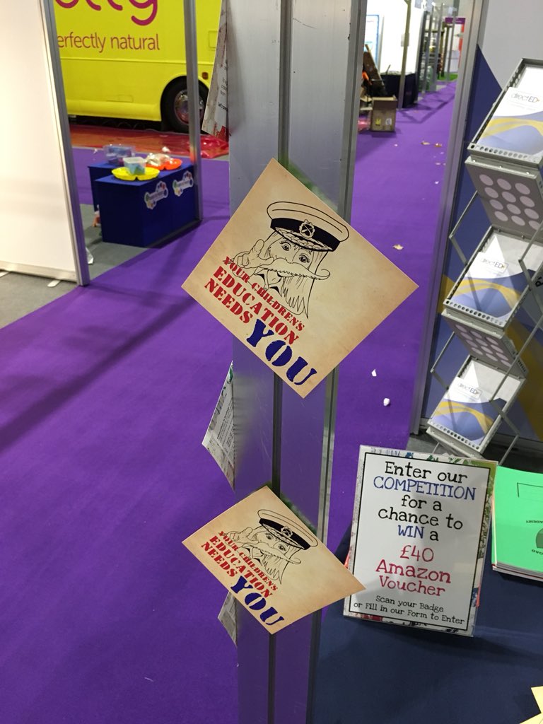 directEDltd's tweet photo. Day 1 comes to a close. Great day @EducationShow. Some brilliant conversations. Lovely to meet all the #teaching professionals. Looking forward to day 2! #creativity #learning https://t.co/5cHvrOZS0b
