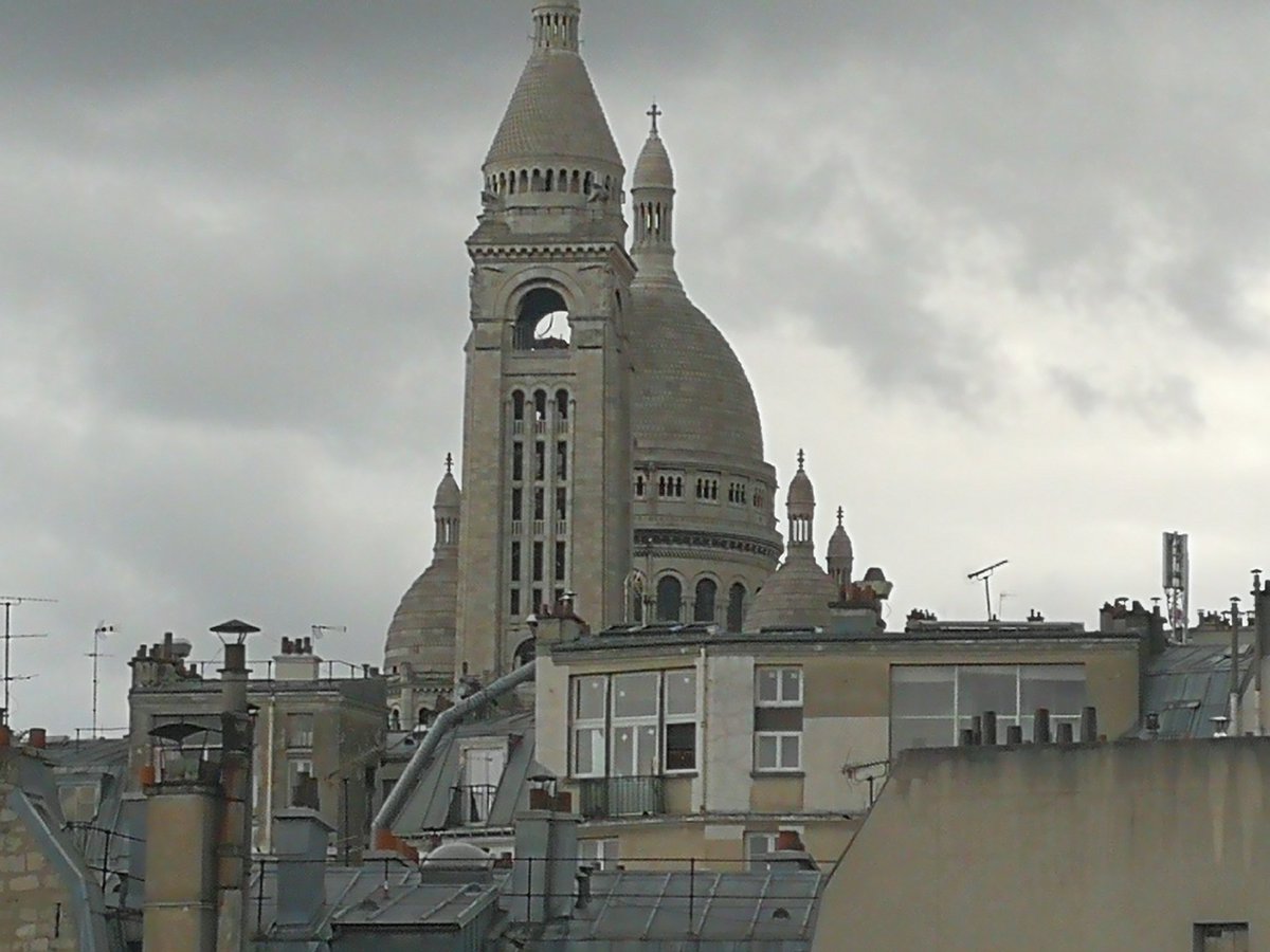 jycayuela's tweet image. Montmartre depuis la terrasse du 4e d'#Orangeconsulting avec @krustul en IRL pour #MasterClassPlazza, @frederic_temple @doloresfraguela    @AnneCudon @Sollys23 @BerthevasC @OrangePlazza #ILoveThisConcept #HumanInside