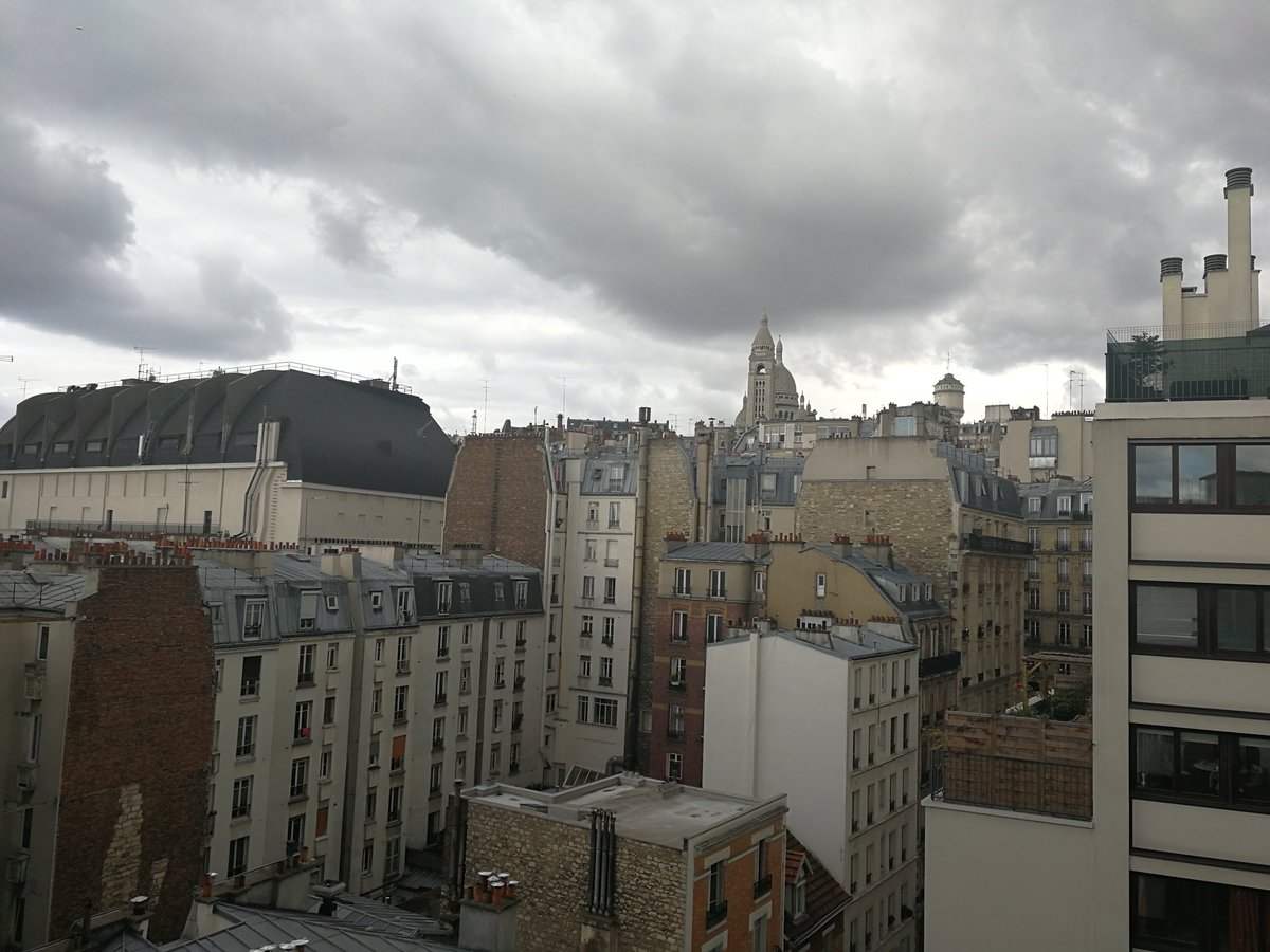 jycayuela's tweet image. Montmartre depuis la terrasse du 4e d'#Orangeconsulting avec @krustul en IRL pour #MasterClassPlazza, @frederic_temple @doloresfraguela    @AnneCudon @Sollys23 @BerthevasC @OrangePlazza #ILoveThisConcept #HumanInside