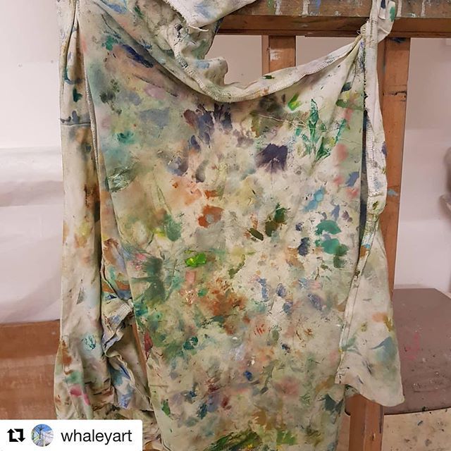 hetleyrdstudios's tweet photo. A paint rag belonging to @whaleyart. But is it art? #hetleyroad #paint #painter #oil #rag #art #studio #working #shepherdsbush #acava #painting #doubt #isitart #Repost @whaleyart with @get_repost
・・・
Maybe I should just frame my #paintrag. #studiolif… https://t.co/xZO7oWGvcr https://t.co/9ayVwHVH9s