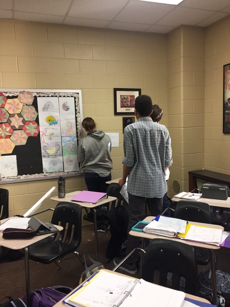 earmstrong8's tweet image. Geometry students collaborating over triangles #talkingaboutmath @GHS_Indians