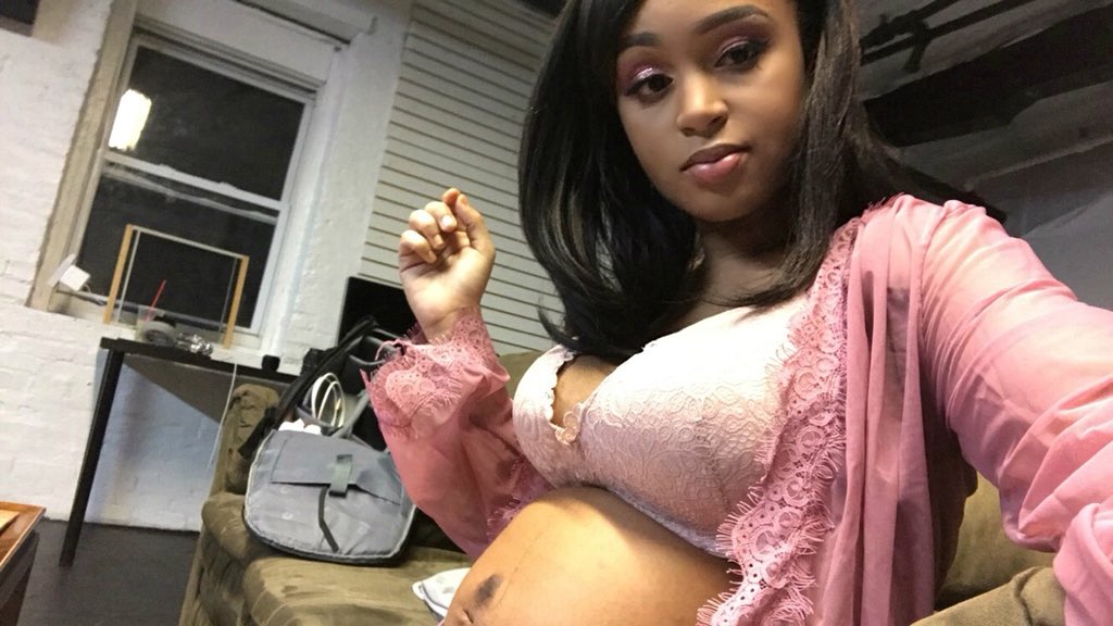 bxdiosa's tweet photo. I can’t wait for the edits to come back. #BabyHairston https://t.co/hvCWmIXFqn