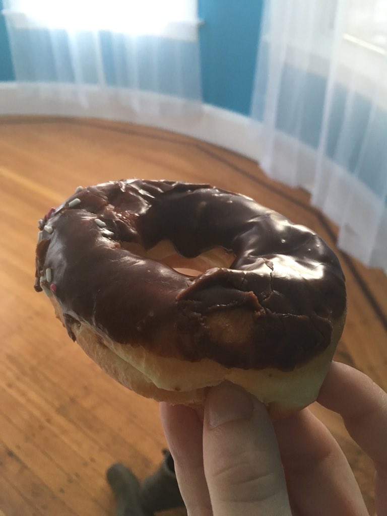 nataliegould14's tweet photo. @khorton6 Oops, sorry @TB_Ultimate ! You’d think I’d have the twitter down at this point since this is donut number 30! The big 3-0! You know I can’t eat just one donut from DD. Here we are, just 2 donuts left. https://t.co/uM74xc5R4w
