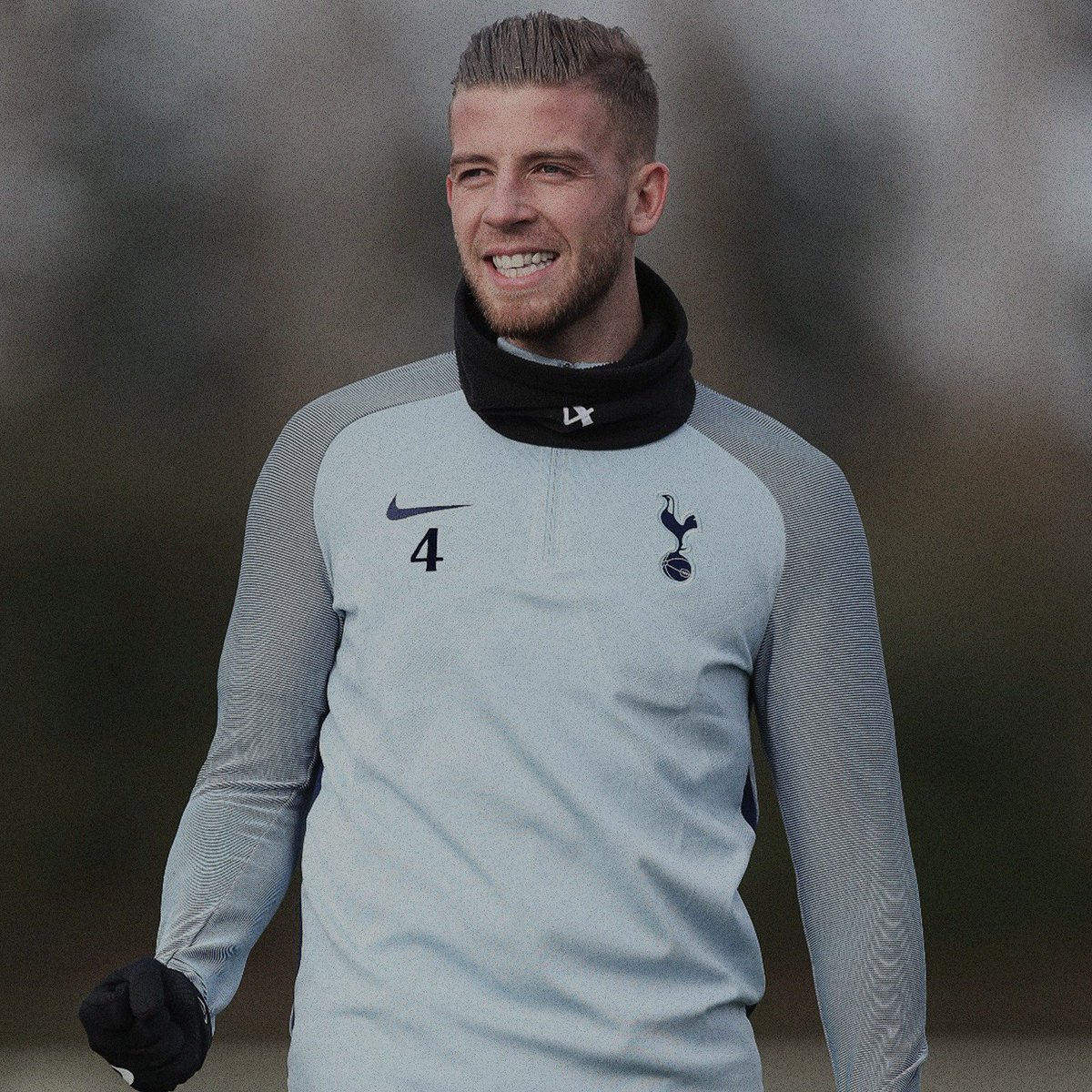 AlderweireldTob's tweet photo. Focus 🔛 #Training #COYS #THFC https://t.co/Tqk62IA1Qe