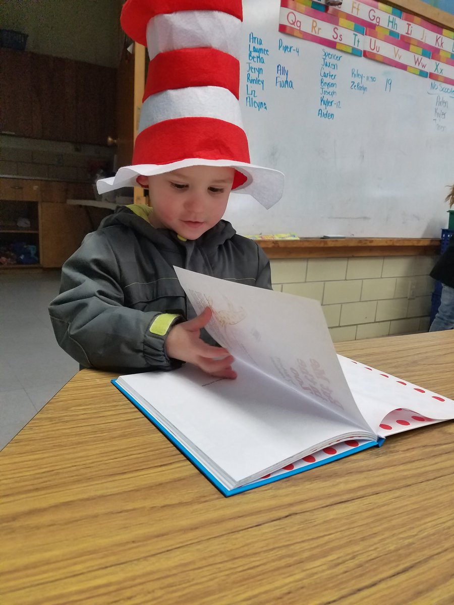 sarahsteffy85's tweet photo. Norfolk Target sharing the love for reading to preschoolers!!
#hatsofftarget
#lovetoread
@ap_target @L_Bomb1 @alisonjstephen @ https://t.co/37v766PgEP