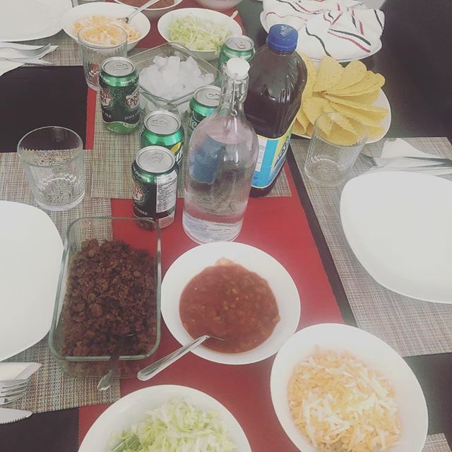 Hi_Its_Me_Nay's tweet photo. Hungry boys after soccer camp calls for tacos! 👍🌮⚽️
.
.
#TacoTuesday #ExceptItsThursday #SoccerKids #SoccerCamp #HungryBoys #MomOfBoys https://t.co/1KSrgSlSIs