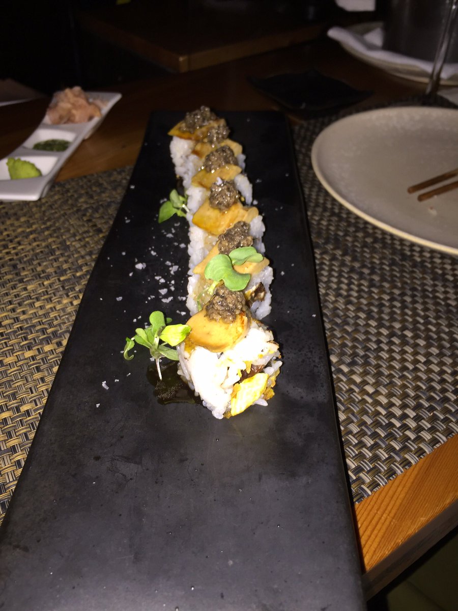 dferia86's tweet photo. I like eating japanese food! https://t.co/oV6vxaBQPC
