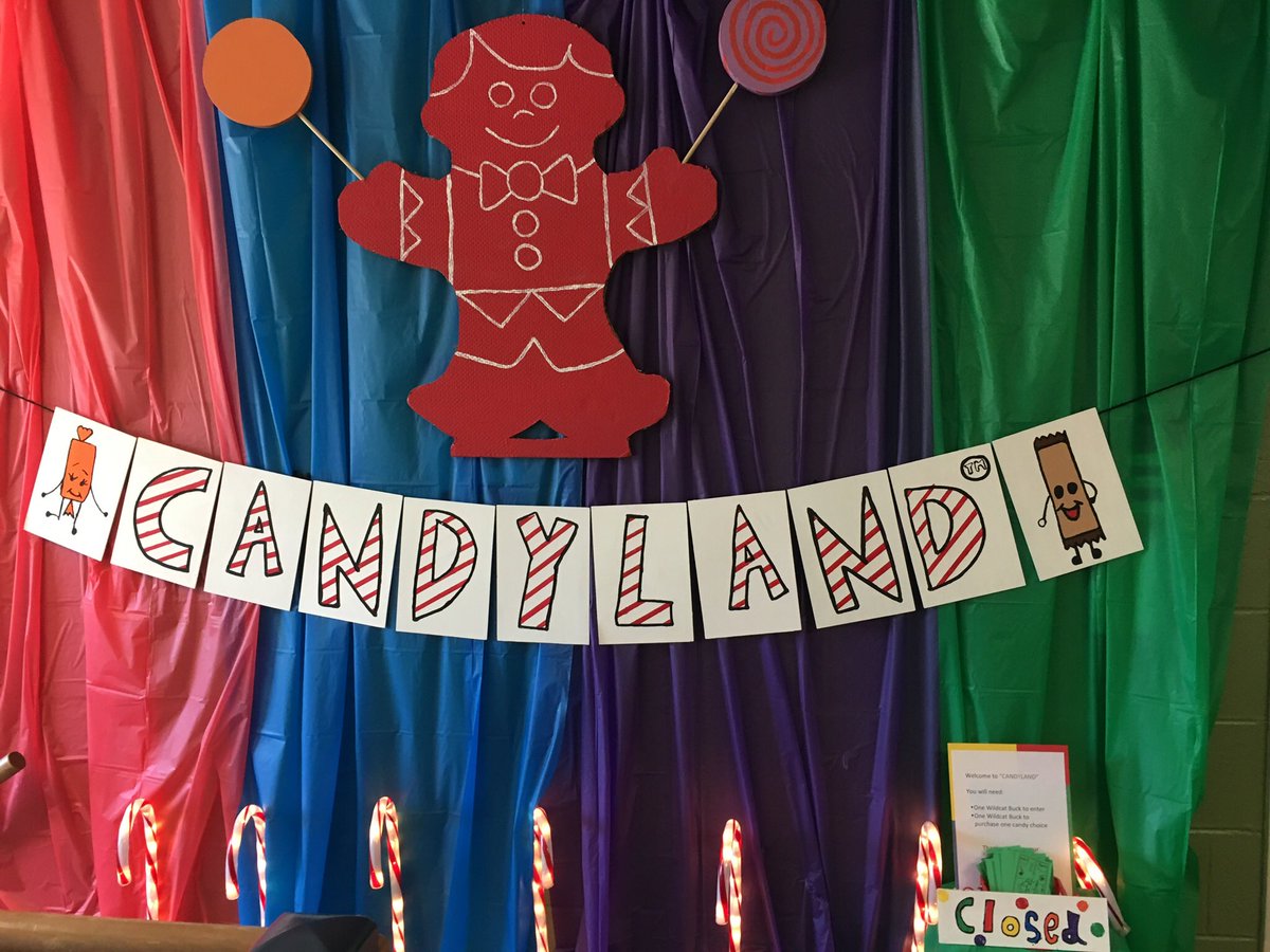 USMLowerschool's tweet image. Another example of #innovation #inclusivity and #exceptionalteaching @LifeAtUSM. The SK #Entrepreneur businesses are open. @Inventables #Mindfulness #USMOurCommonBond