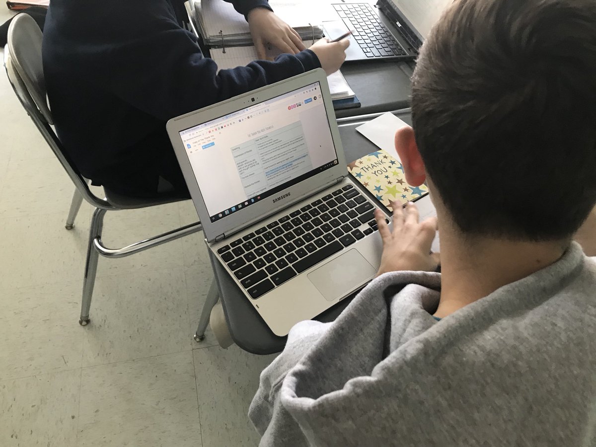 themrsfoulks's tweet photo. 8thg Ss learning the fine art of Thank You Note writing. Thanks to Mrs. Poletis for letting me into your class #MTPSPride #MTPSwrites https://t.co/0U4QJVjkRE