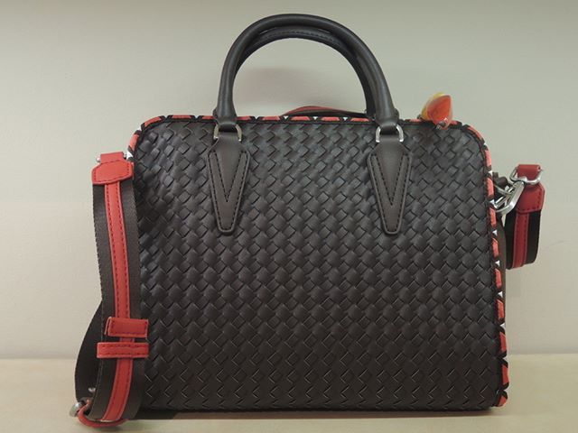 ilpellettiere's tweet photo. Il Pellettiere Milano
Maliparmi bag collection
#ilpellettieremilano #accessori #borsemoda #appareil, #bags #womenhandbags
#borseintrecciate #handbags #女包 #luxurybag #shoppingmilan #style #fashiongram #fashioneditorial
#fashiondetails #softbags #le… https://t.co/KIBHc8CTbk https://t.co/vj4BciMxPV