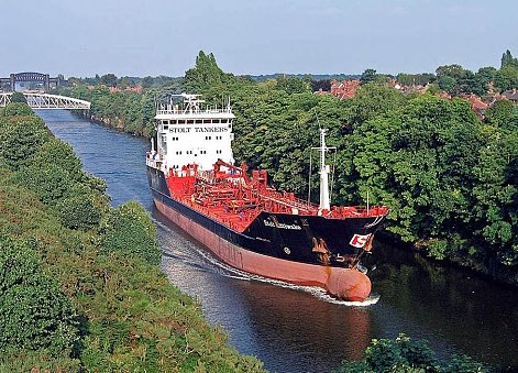 In June 2015, INEOS was fined £166,000 for spilling 3.8 tonnes of caustic soda into the Manchester Ship Canal #INEOSvTHEPEOPLE #INEOSGameTheSystem