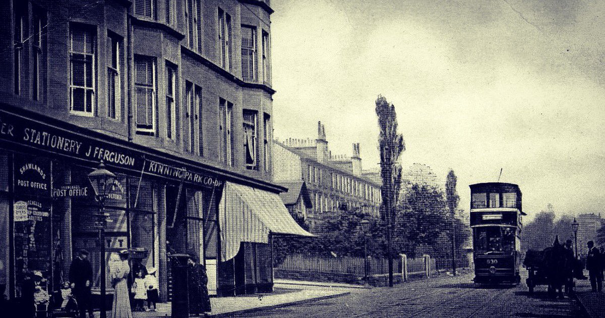 BlackDoveDining's tweet photo. 📷#Throwback to #Oldphotograph of shops, trams and “The Locals” on #KilmarnockRoad in #Shawlands, #Glasgow #TBT #ThrowbackThursday #BlackDoveDining https://t.co/HVuofKUGxA