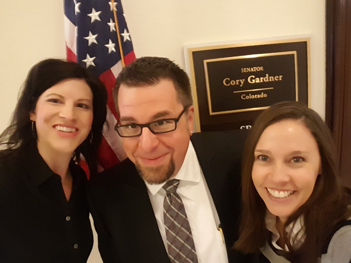 DenverWP's tweet photo. Thank you for meeting with the @DenverWP (from @writingproject) to discuss Colorado's commitment to student literacy, teacher retention and engaged learning, Megan Axelrod @SenCoryGardner! https://t.co/4AjKfSVGfx