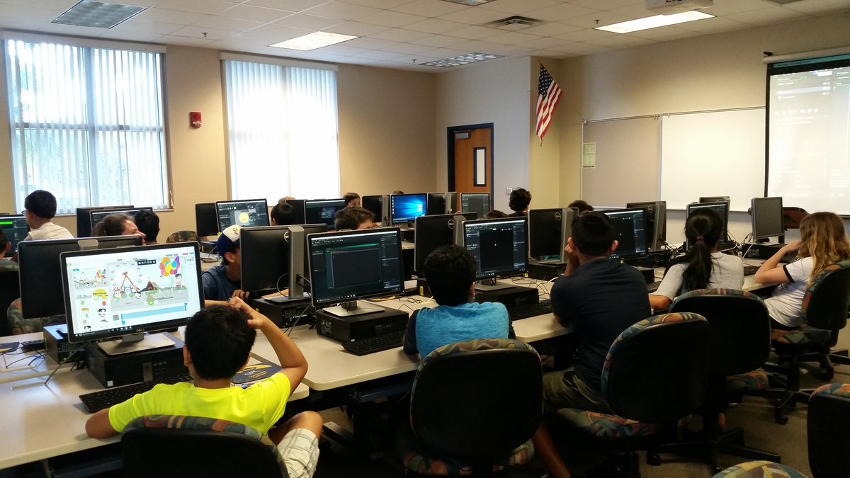 Registration for #HackPCS2018 Competition closes on 3/21! Encourage Ss ages 10 - 16 to participate &amp; create a tech project with social impact! Registered participants can preview challenge problems beginning tomorrow. Join us on 3/24 <a href="/spcilab/">SPC's iLab</a>. Sign up at flastem.com/hackpcs-2018.h…