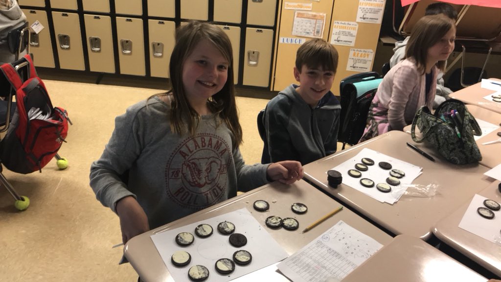 msquarlesclass's tweet photo. #OreoMoonMadness is happening in #5thGradewithMsQ ✨ today as we continue to explore the #MoonPhases &amp; Space before #SpaceCamp

** We challenge you to create the phases using “Milks Favorite Cookie” @Oreo **

#HandsOnLearning  @HSVk12 @ALSciTeachers @KRQuarles @AlabamaDeptofEd https://t.co/OdfwZdz4RD