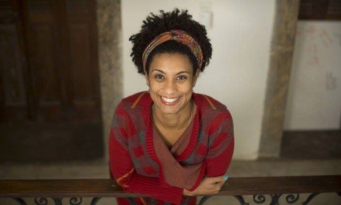 IntrsccionsRevi's tweet photo. #MarielleFranco Intercambiamos unas palabras con @kekaBagnoDF, compañera de Marielle en la corriente anticapitalista y #feminista Insurgencia y en el @PSOLOficial  https://t.co/aFyjIzrnU7 https://t.co/N0eIFvYTTE