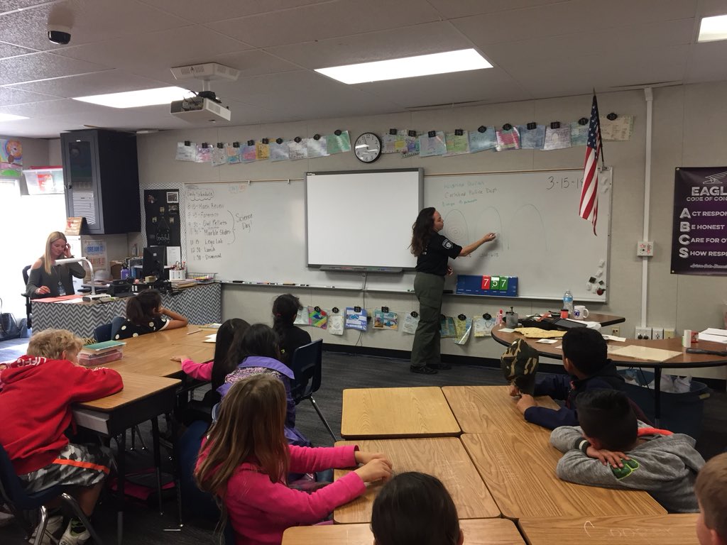 aoe_pta's tweet photo. 4th Grade Forensics Owl Pellets &amp; Thermofisher #cef #cefsciencedays #aoepta #cusdrocks https://t.co/bDGgWZ7mlX