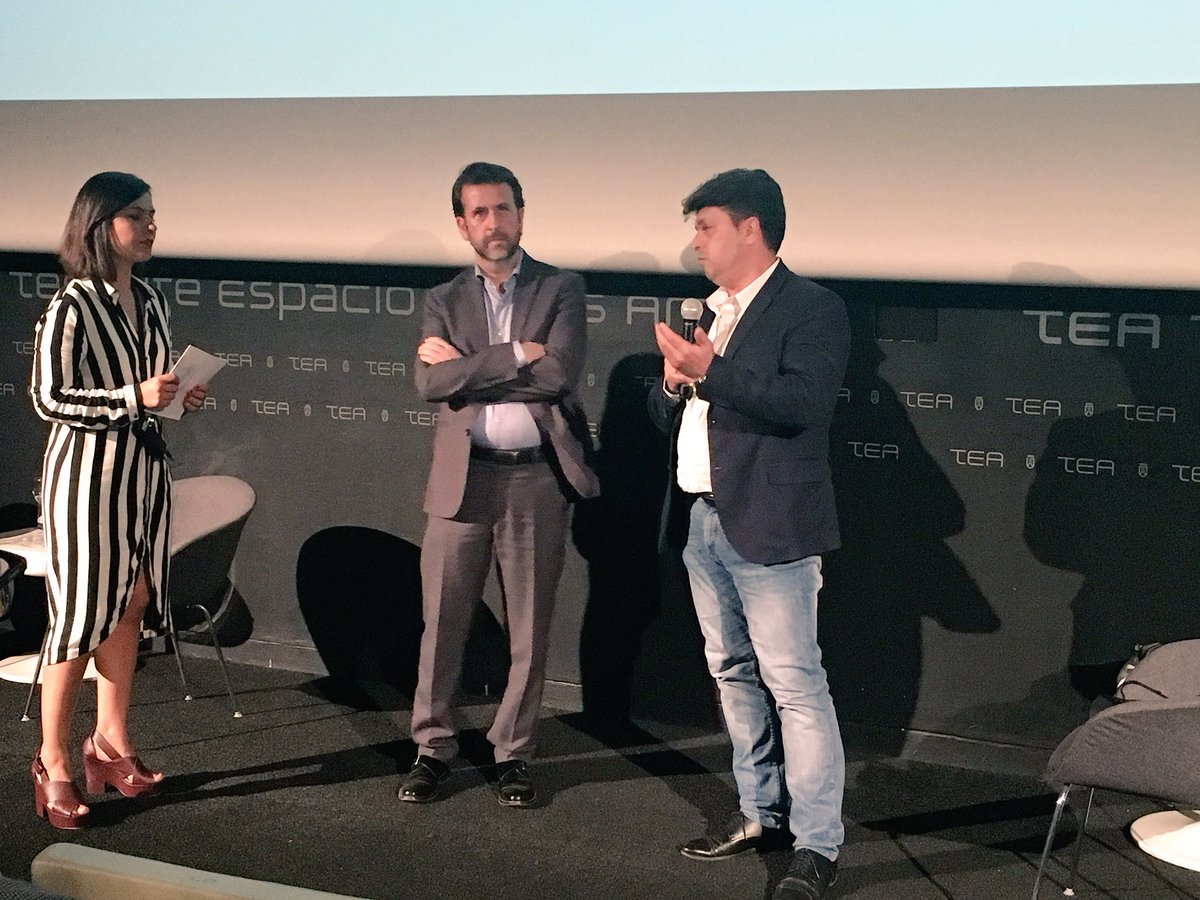 PCTTenerife's tweet photo. El presidente del @CabildoTenerife y el Consejero del Área #Tenerife2030 realizan el primer #PingPongTalks de #TFDesignWeek, explicando los objetivos que tiene @tenerife2030 para conseguir una #islafutura https://t.co/B73vbUyIEB