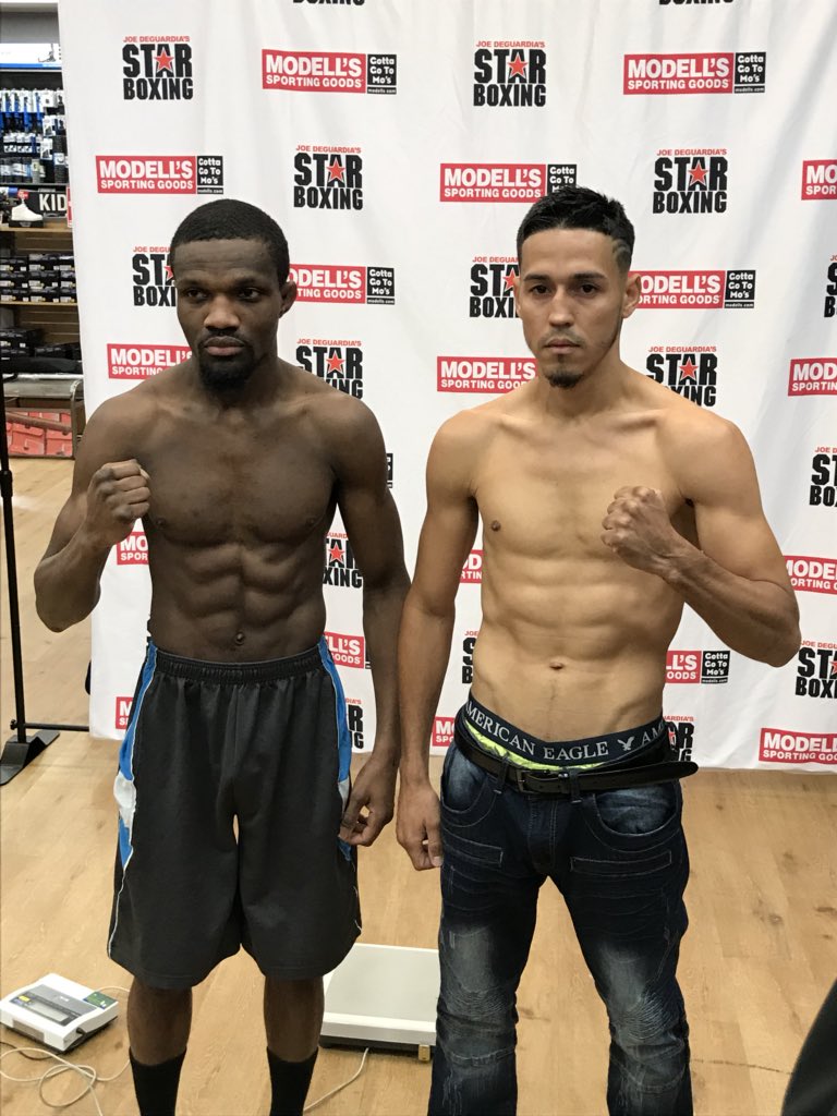 StarBoxing's tweet photo. Weights from @Modells:
6-Round Super Featherweight Bout
Angel Suarez 128.6 lbs
Titus Williams 128.8 lbs
SUAREZ makes his way to @TheParamountNY from 🇵🇷, in a bout against Elmont’s, WILLIAMS, who is looking to avenge the first loss of his career. #NYBoxing #RF30 https://t.co/sSsUK0tQ9g