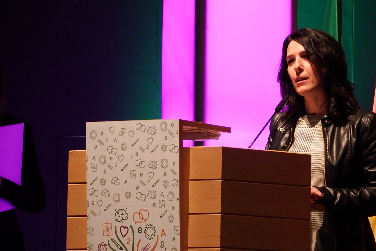 EstherGMoran's tweet photo. Esta tarde, en Mérida, @Junta_Ex reconoce la innovación y las buenas prácticas educativas con los premios Tomás García Verdejo y los Joaquín Sama. ¡Felicidades a los premiados y a las premiadas! https://t.co/wJN0MaClJ0