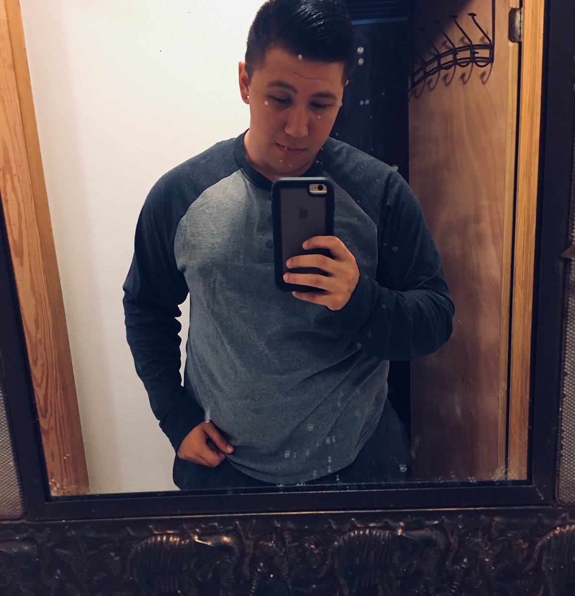 CodyColean's tweet image. Are willing to sacrifice everything you have now, to have the desired outcome in the future?#iphone6splus #rosegold 
#sacrifice #workhard #playhard