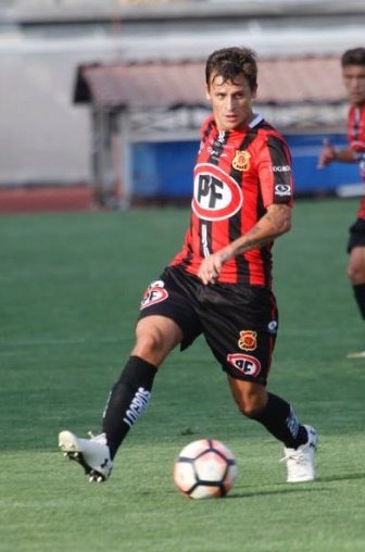 DatitosDeFutbol's tweet photo. #DatitosFC #Los10
Crack del Dia: FRANCO RAGUSA
Franco Marcelo Ragusa Nappe
(22/07/1993 en Viña del Mar)
Volante
Club actual: @Rangersdetalca_
Dorsal: 10.
2º Semestre 2017: @evertonsadp
11 Partidos Jugados (1 como Titular)
297 Minutos https://t.co/d8zvxRSVW6