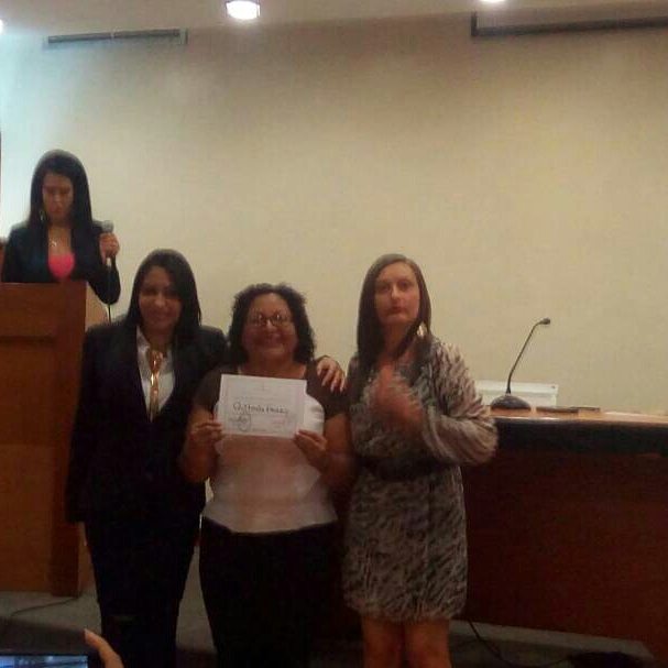 quiteriafranco's tweet image. Gracias, a la dip Delsa Solorzano y a toda la comisión de política interior de la Asamblea Nacional @AsambleaVE por tan bonito detalle.