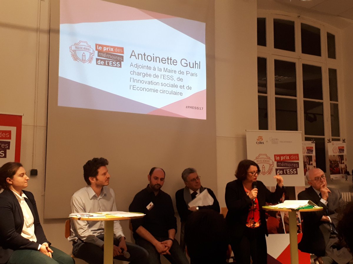 cjdesnat's tweet photo. Intervention de @antoinetteguhl au prix des mémoires de l'#ESS autour du débat sur la loi PACTE.
#PMESS17 https://t.co/a1bKpR7GNg