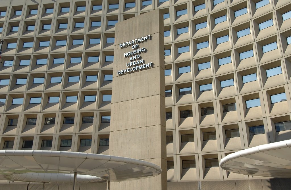 HUDgov's tweet photo. HUD announces new measures to protect the financial integrity of the agency and  to combat waste, fraud and abuse. Read more  → https://t.co/ANZLuVEEEP https://t.co/TF39Gerl6Z