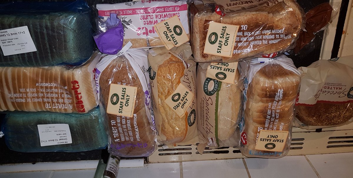Rachhhyyking88's tweet photo. Ready for tomorrow @BarntonMrsW @BarntonMrsCu @BarntonMrsWills @BarntonMrsL #breadtasting #10typesofbread https://t.co/OPVSZopBLL